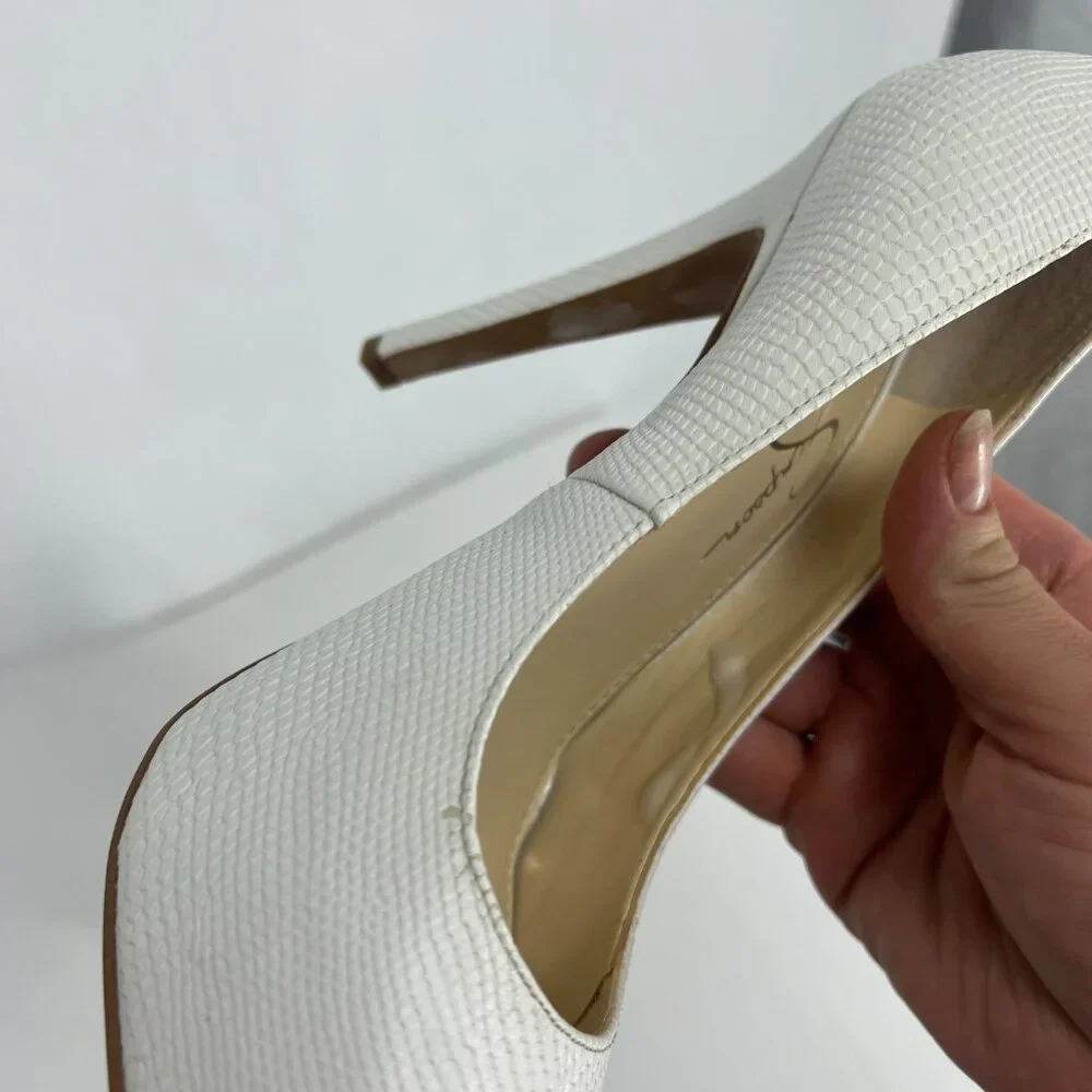 Jessica Simpson Parisah White Snakeskin Platform Pump
